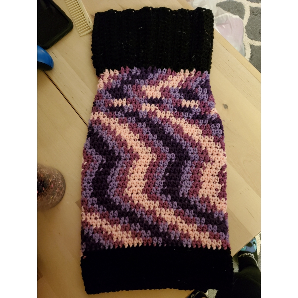 Crocheted dog sweater S/M